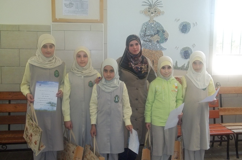 الفائزات في نشاط المطالعة