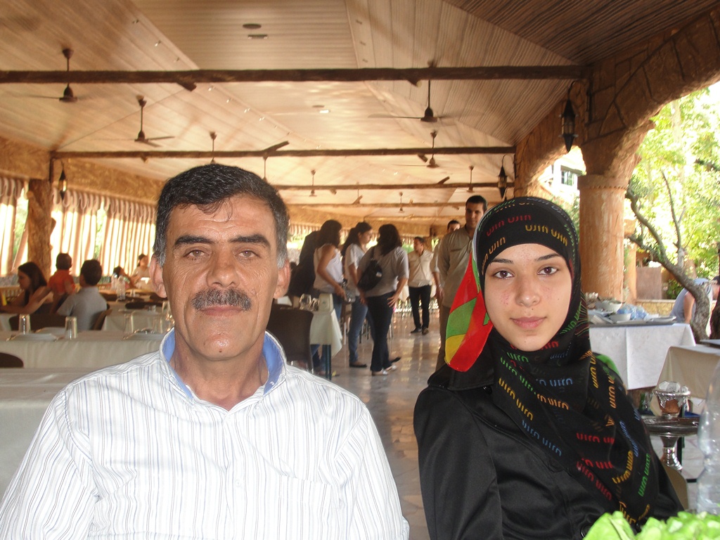 أبو علي حسن عكر وكريمته زينب