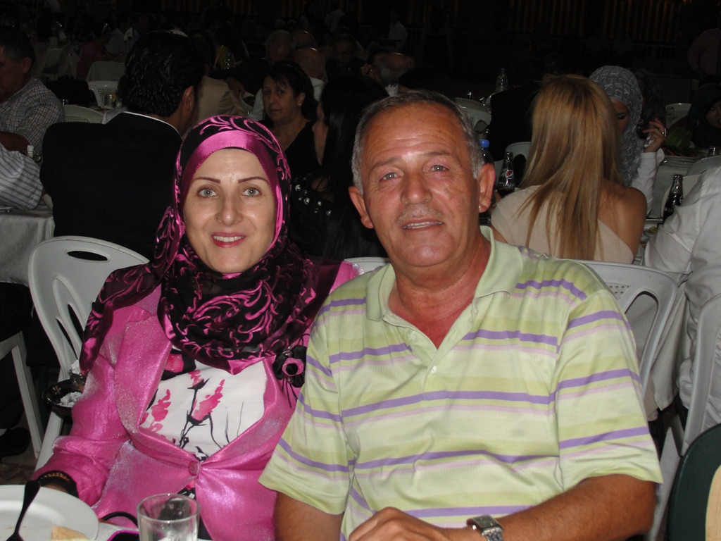 أبو علي حسين زريق والسيدة عقيلته