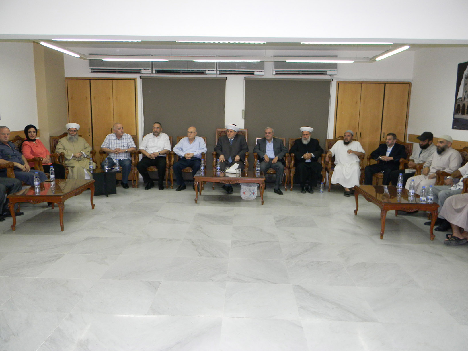 فعاليات طرابلس اجتمعت برعاية الشعار: نرفض الانجرار إلى مطلق فتنة