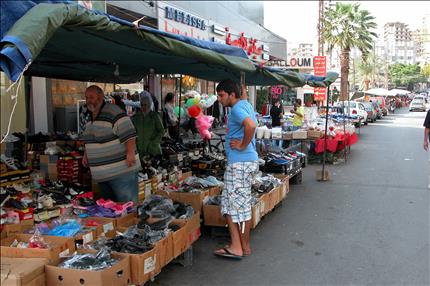 حركة تجارية ضعيفة في النبطية (عدنان طباجة)