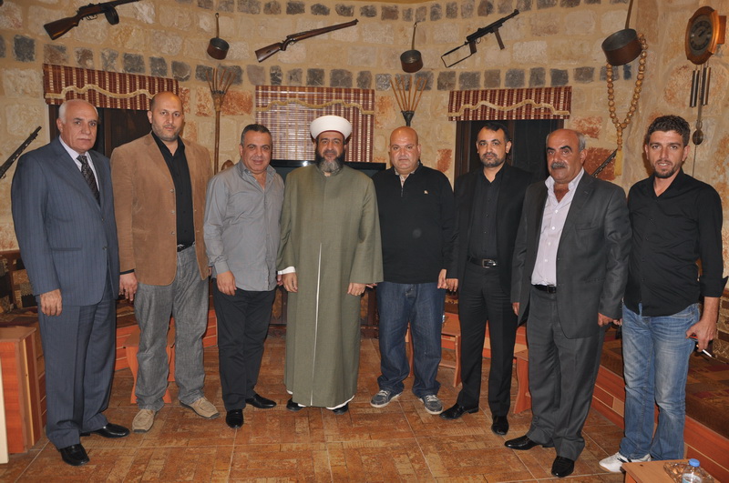 أمين سر مجلس علماء فلسطين في لبنان يلتقي وزير الصحة