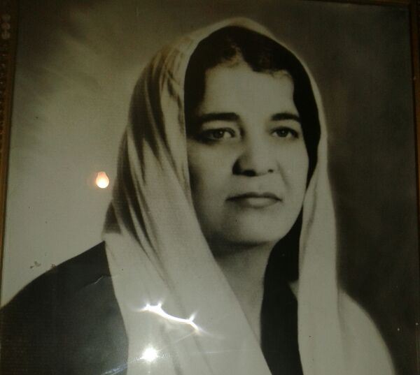 المرحومة الحاجة فاطمة ابراهيم أبو عبّاس (أم عبدو جمعة)