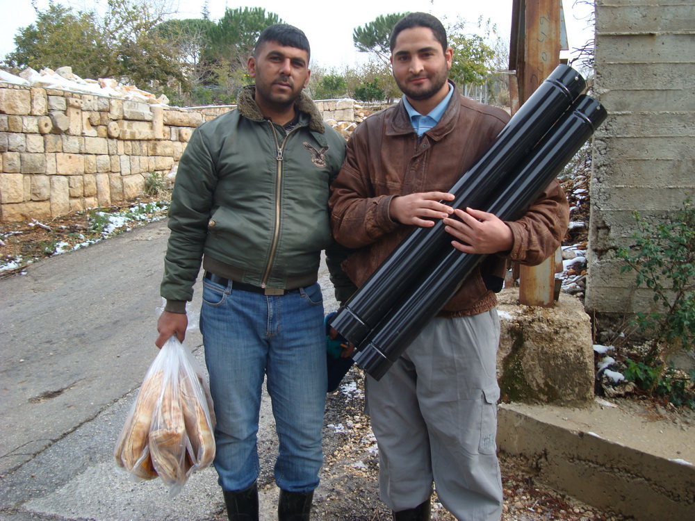 يتحضرون لمواجهة العاصفة