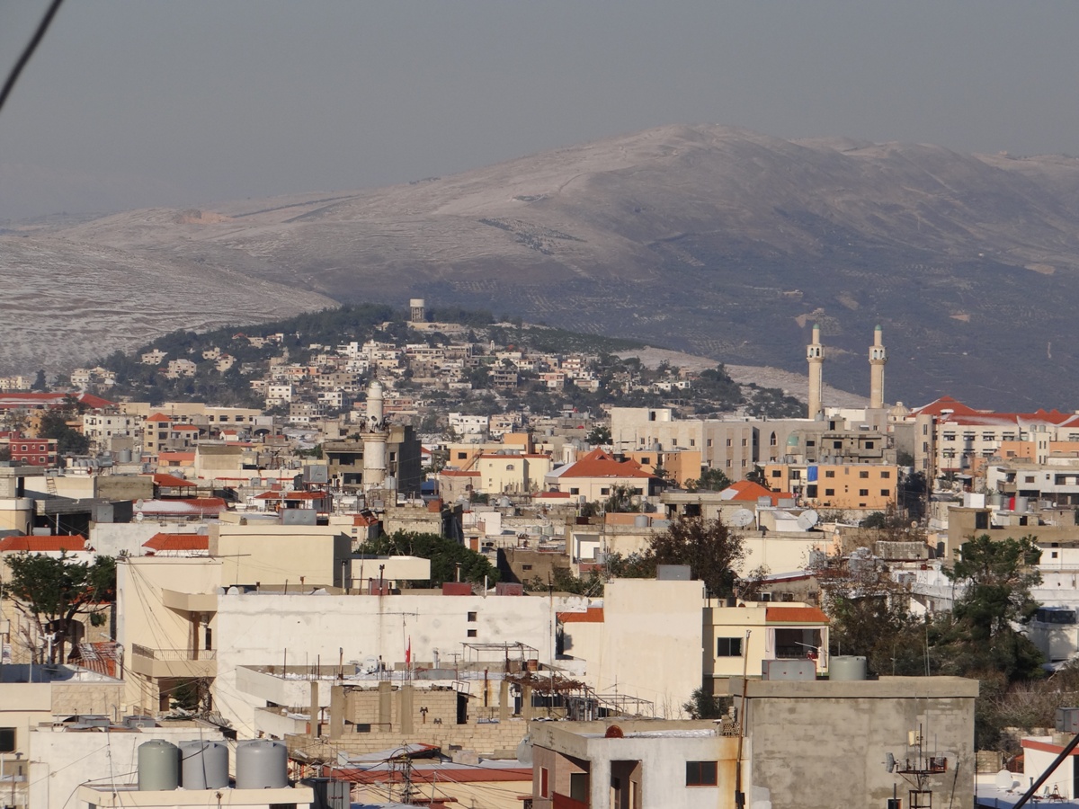 برد الشتاء ليس هم.. اًبرد الأغتراب عذابي