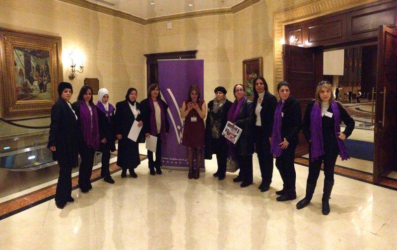 دورة تعليم اللغة الإنكليزية للنساء TWE(Teach Women English) لجمعية سيدات الخيام بالتعاون مع مؤسسة هيا بنا