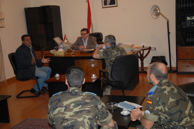 محافظ  النبطية  القاضي محمود المولى يستقبل قائد القطاع الشرقي في اليونيفل