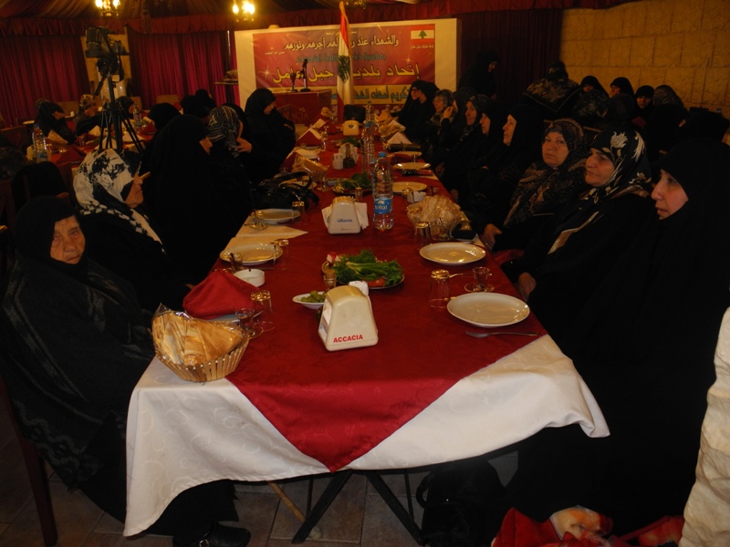 إتحاد بلديات جبل عامل يكرّم أمهات الشهداء والأسيرات المحررات