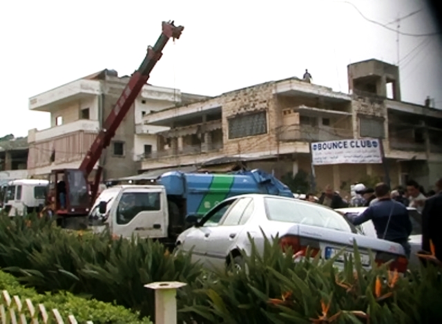 شاحنة تجتاح سبعة سيارات في النبطية وتلحق بها اضراراً  مادية جسيمة