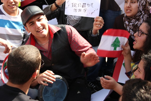 طلاب الثانويات والمدارس الرسمية في منطقة النبطية اعتصموا تأييدا  لمطالب المعلمين