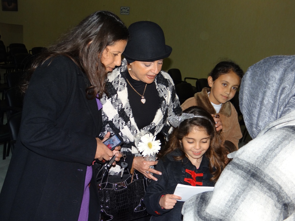 في حفلة عيد الأم في الخيام: الأمهات عصارة ومزيج من طهر ومحبة