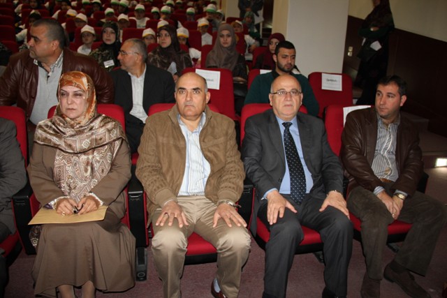 احتفالات في ثانوية بلال فحص لمؤسسات أمل التربوية‎