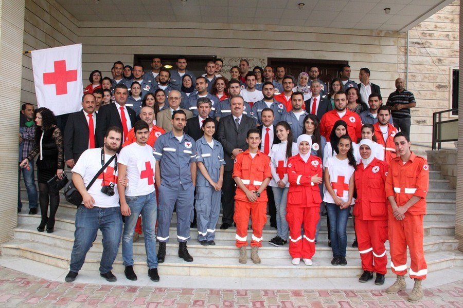 تكريم متطوعي الصليب الاحمر اللبناني في النبطية