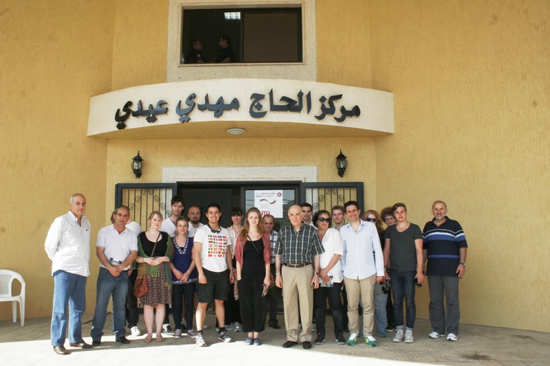 وفد طلاب سويدي يزور مراكز عامل في الجنوب والبقاع الغربي