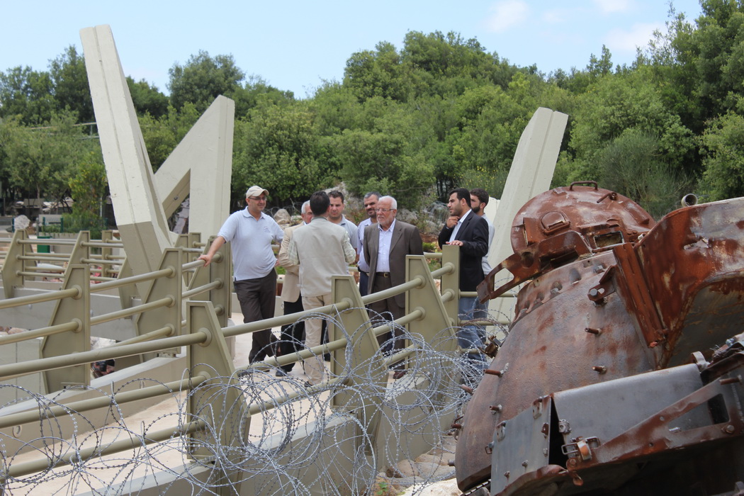 والد الامين العام لحزب الله السيد حسن نصر الله السيد عبد الكريم نصر الله  في مليتا‎