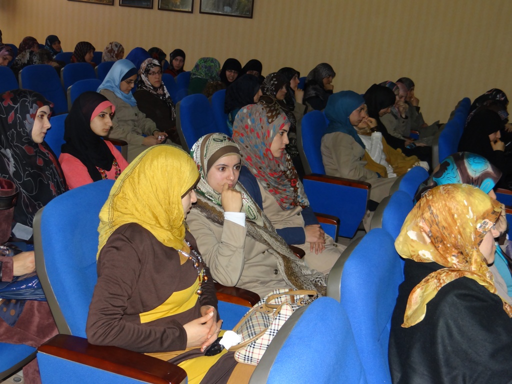 معرض الكتاب السنوي الحادي عشر في مدرسة عيسى بن مريم