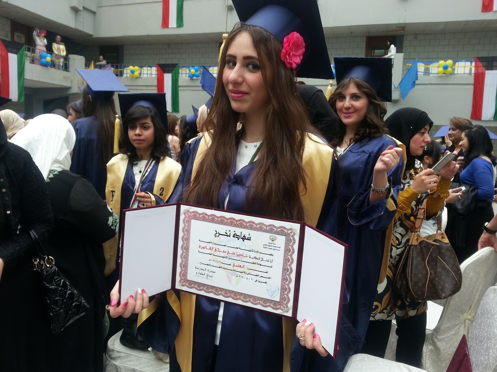 نادين القاعوري رفعت راية لبنان عالياً في وطننا العربي