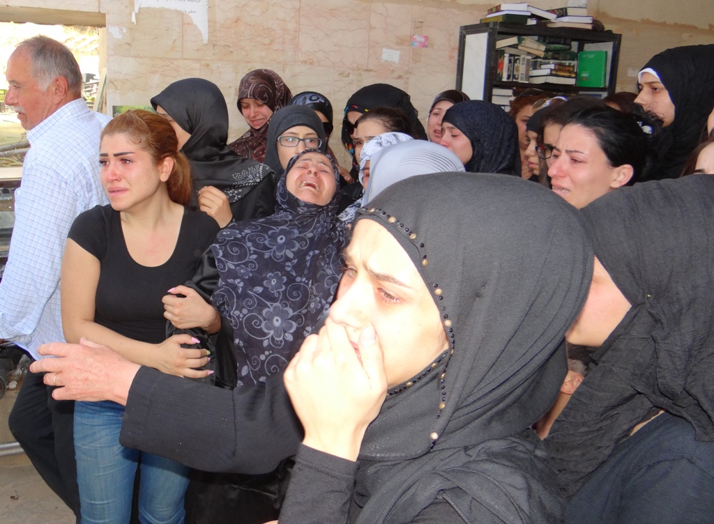 ربما الدمع يحيي اليوم ماضينـا