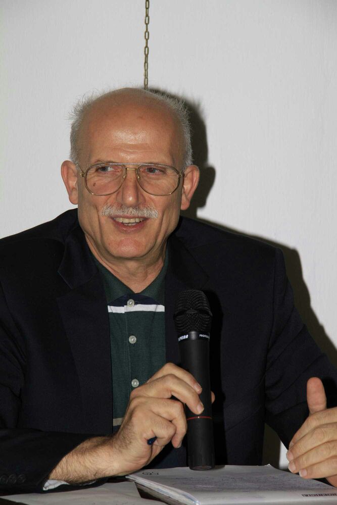 رئيس جمعية العمل البلدي في حزب الله ورئيس بلدية النبطية السابق الدكتور مصطفى بدرالدين