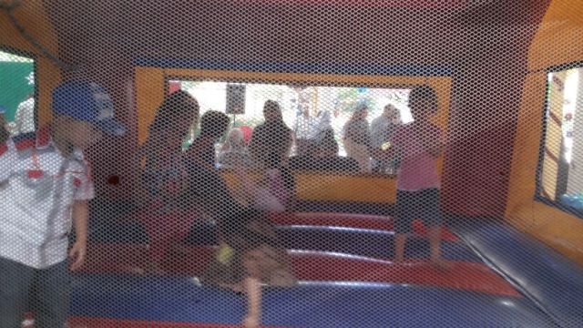 كرمس في الخيام في مدرسة عيسى بن مريم