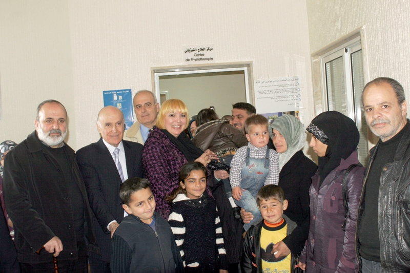 رئيسة البرلمان الفدرالي الالماني كلوديا روس تزور مراكز مؤسسة عامل