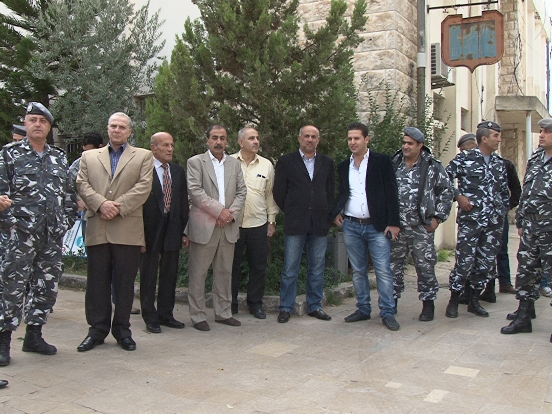 الحضور في باحة السراي الحكومي في مرجعيون