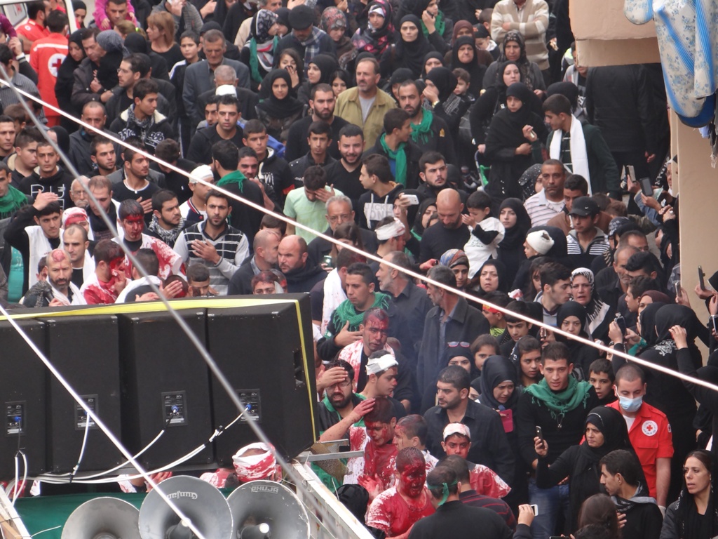 مشاهد من مسيرة عاشورائية في الخيام