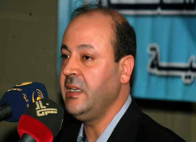 الدكتور علي حسين حمادة: لعطر الكلمات المشلوحة عبر الاثير، خبرا، ينزل على القلوب في كل الارجاء