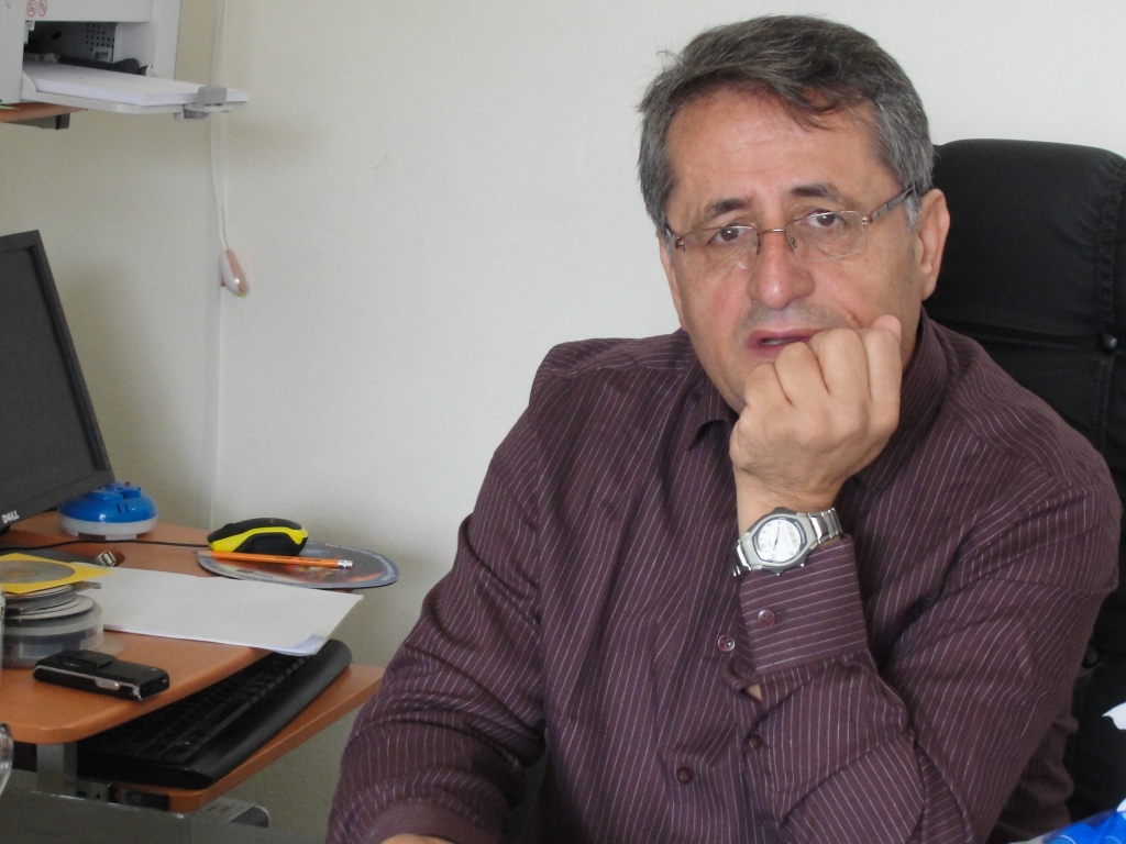  تحية الى مصمم الموقع ومؤسسه المهندس لؤي رشيدي وإلى مديره المهندس أسعد رشيدي على هذا الجهد الكبير