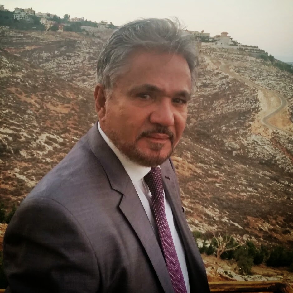 أبو عصام محمد صفاوي: «خيام دوت كوم».. سنوات ثمانية والشعلة مضيئة