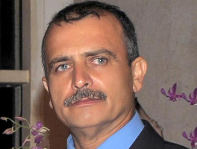 أخي سالم  ينقضي عام بعد عام، ولم يزل الحزن يلفنا كأنك غادرتنا  اليوم