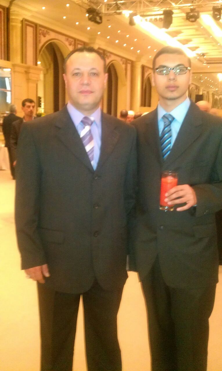 عيّاد مهنا وإبنه اللامع محمد: أن تنتمي إلى الخيام، فهذا يعني أنك تنتمي إلى بلدةٍ عـريقةٍ في فكر أبنائها، أصيلة في تراثها، متنوعة بأهلها، 