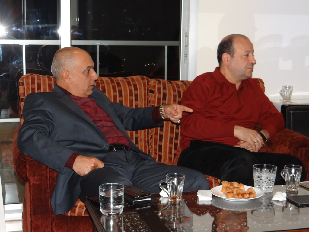 اللقاء الخيامي في بيروت‎.. بادرة جيدة يجب أن تتكرر