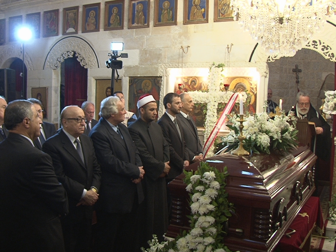 المطران الكفوري مترأسا صلاة الجناز في كنيسة القديس جاورجيوس فس حاصبيا