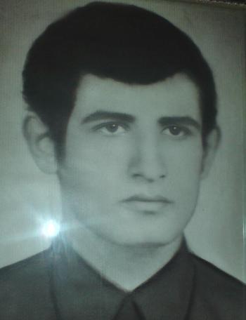 غالب عكر..  كم تفتقدك الخيام