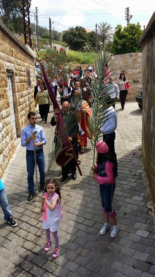 مشاهد من أعياد الشعانين في بلدة ديرميماس .