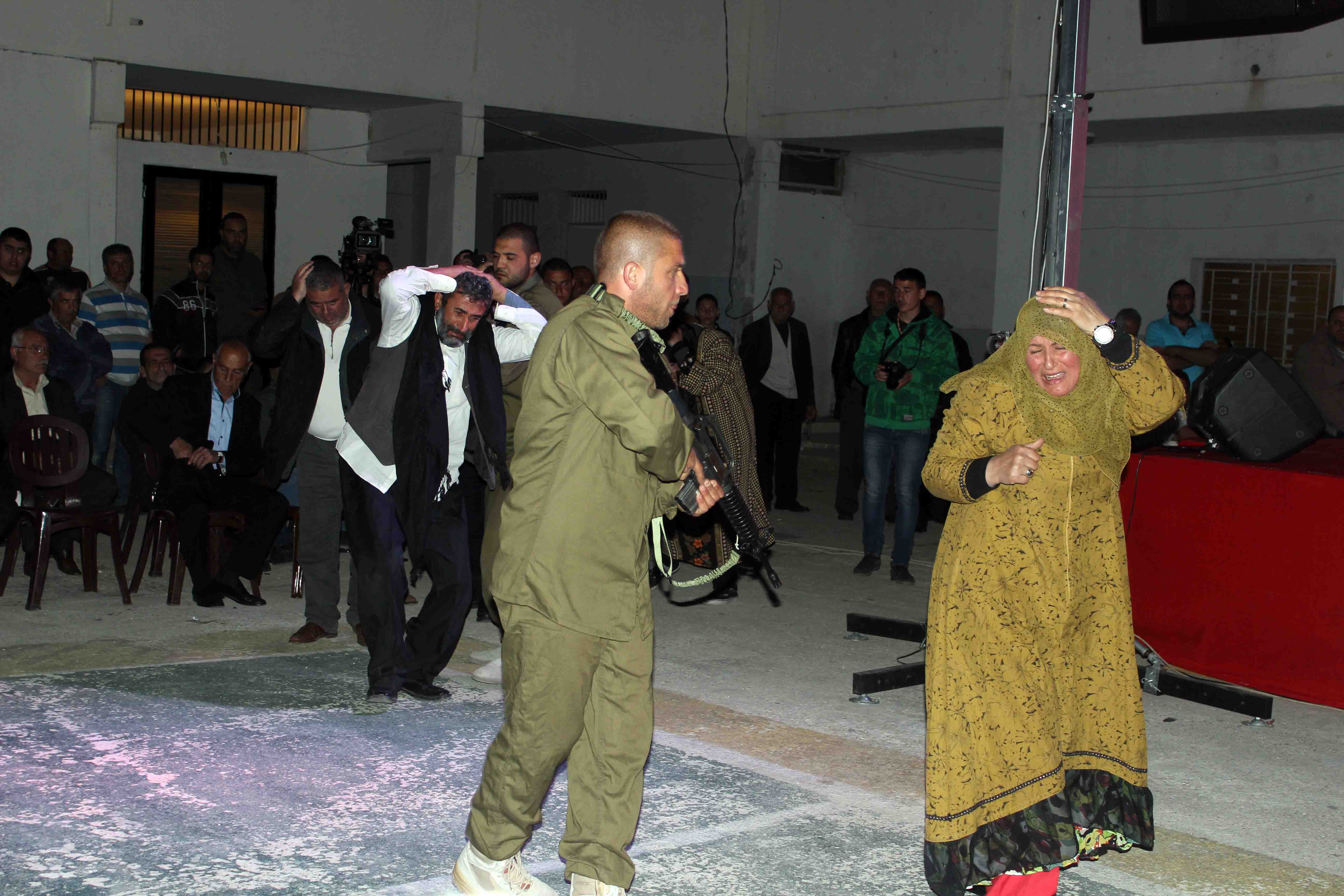 مسرحية للدكتور علي ضيا تجسّد مجزرة الخيام