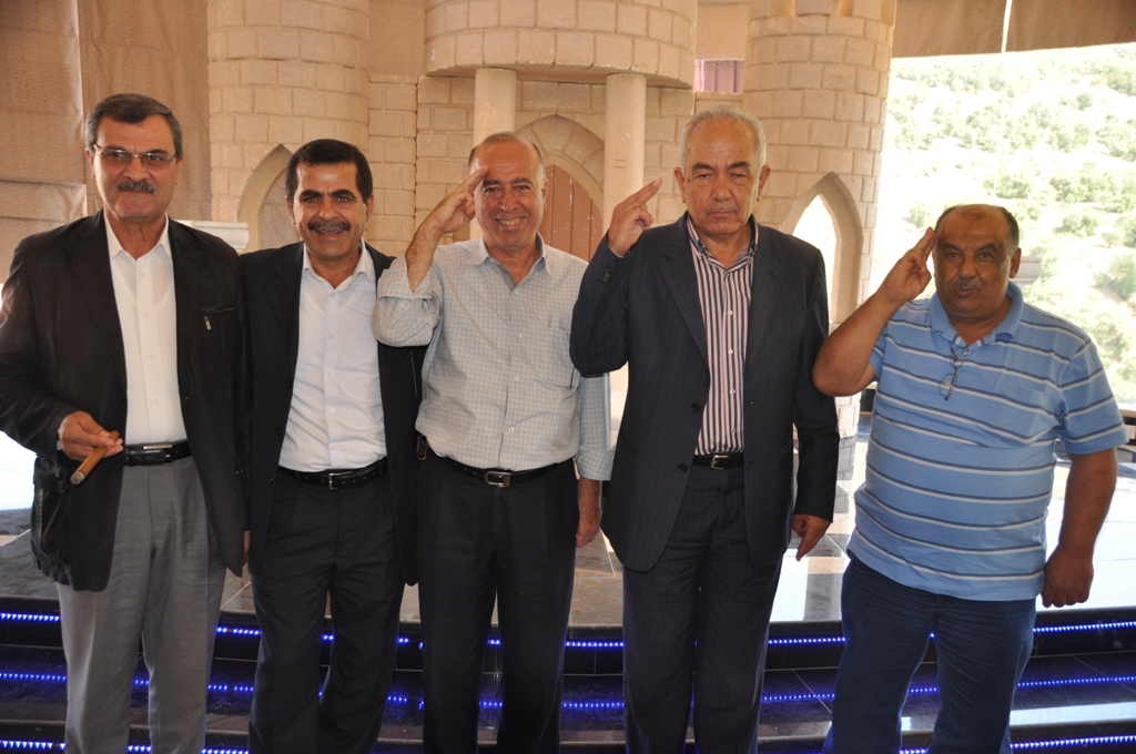 حفل تكريمي لعلي فايق، رئيس المنطقة التربوية في النبطية، لبلوغه السن