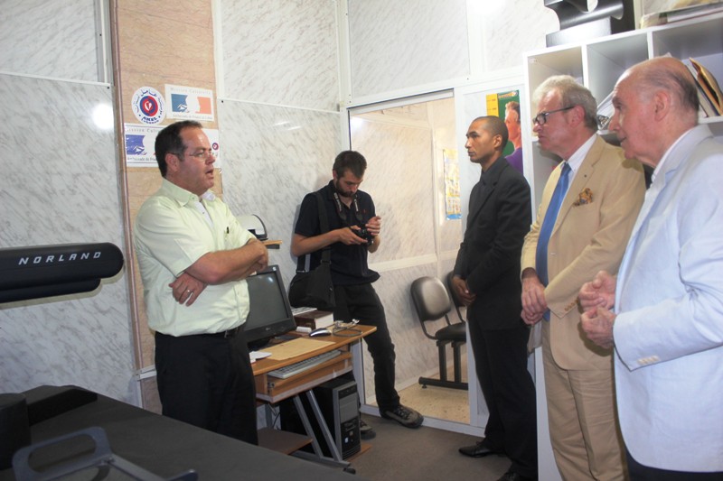 مهنا يستقبل السفير الفرنسي في مركز عامل في الخيام