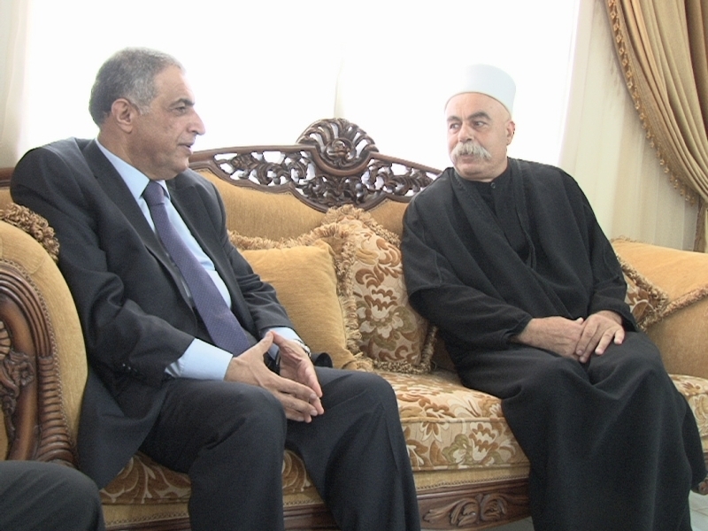 النائب هاشم خلال لقائه الشيخ فندي شجاع