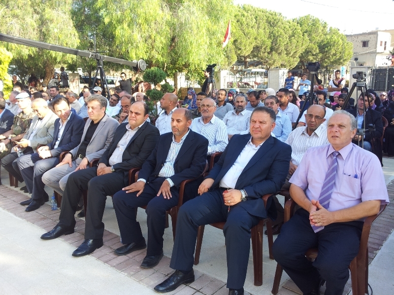 النائب فياض في مقدم الحضور وبدا المحامي أسعد يزبك ممثلاً وزير المالية علي حسن خليل والقائمقام الحايك ورئيس البلدية