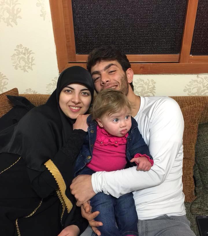  يا سلام يا غازي...     كم كنتَ تخبئ في عينيك من أسرار اليمام؟