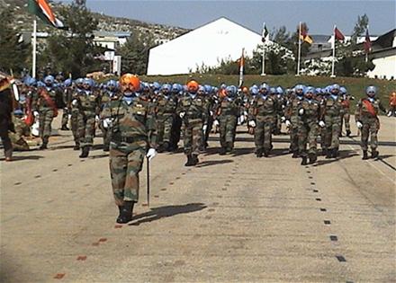 عرض عسكري للكتيبة الهندية خلال الاحتفال