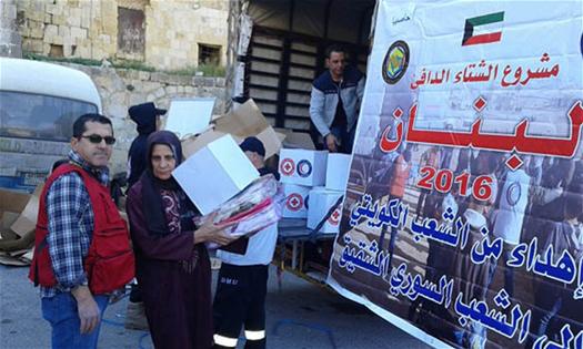 توزيع المساعدات على النازحين في حاصبيا