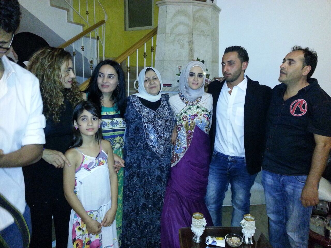 تحيه لكل الاخوات الامهات وبالأخص الأخت  الحبيبة المثالية بهية التي لعبت دور الام باتقان ومحبة لإخوتها ولأبنائها