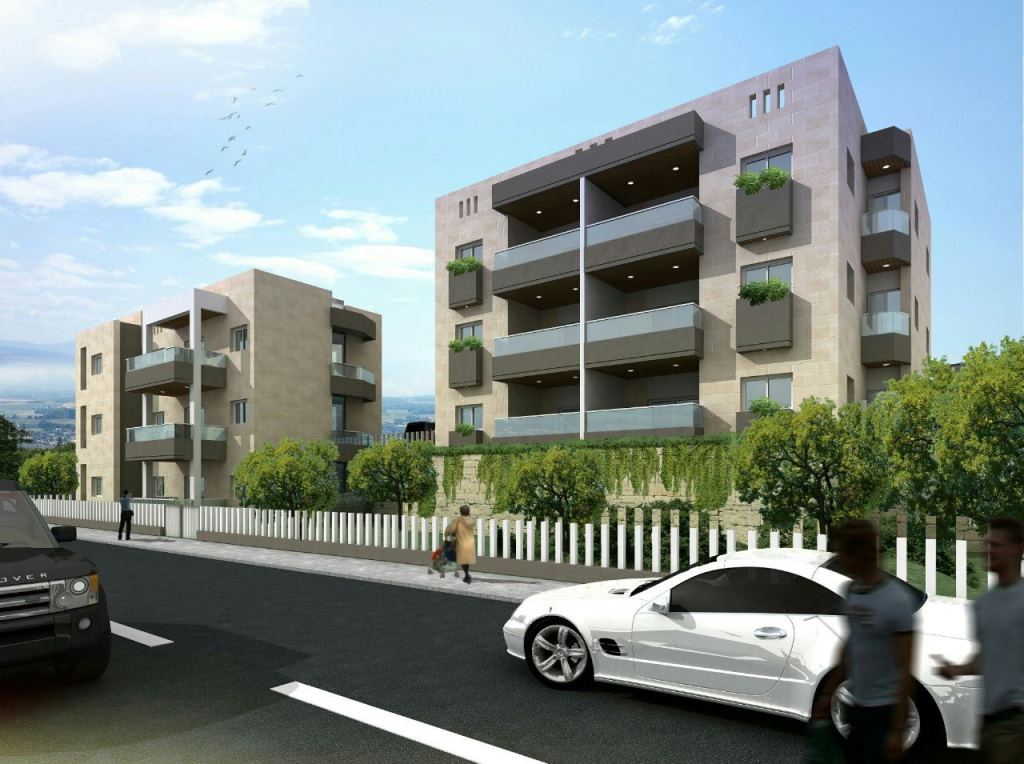 يتميز مشروع قهوجي السكني الثالث بموقعه  في الخيام الجلاحيه  خلف الثانوية الرسمية. على تلة مرتفعه مطلة على جبل الشيخ ومنطقة الجولان