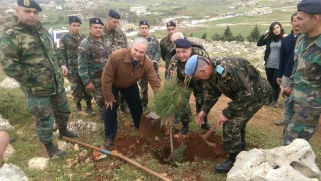 تم زرع حوالى 2500 غرسة من اشجار الصنوبر المثمر وبعض الاشجار الحرجية، برعاية قائمقام مرجعيون وسام الحايك، ومشاركة قائد القطاع الشرقي