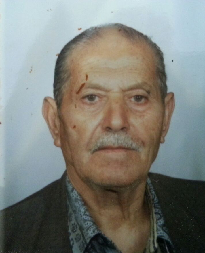 المرحوم أبو فايز عبدالله حيدر، محلاته كانت مقصداً للأولاد لأكل المثلجات (البوظة) ومشاهدة البرامج التلفزيونية