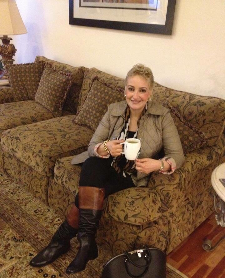 الفقيدة الغالية المأسوف عليها نجوى سلمان عبدالله