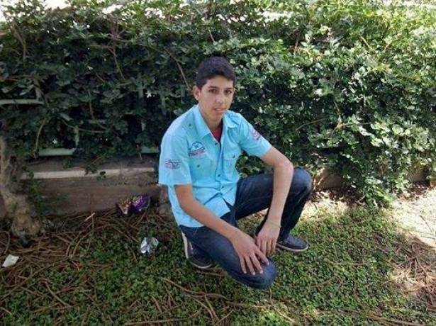 كيف وقعت الحادثة؟ خرج حسن صباح أمس مع شقيقه وابن خاله إلى مدينة الفرح لممارسة رياضة السباحة. هناك أمضوا وقتاً ممتعاً، لكن يومهم انتهى بمأ